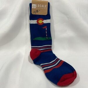 Locale Outdoor, Men’s Navy and Red, Golfing Theme, Casual Socks, (OSFM)